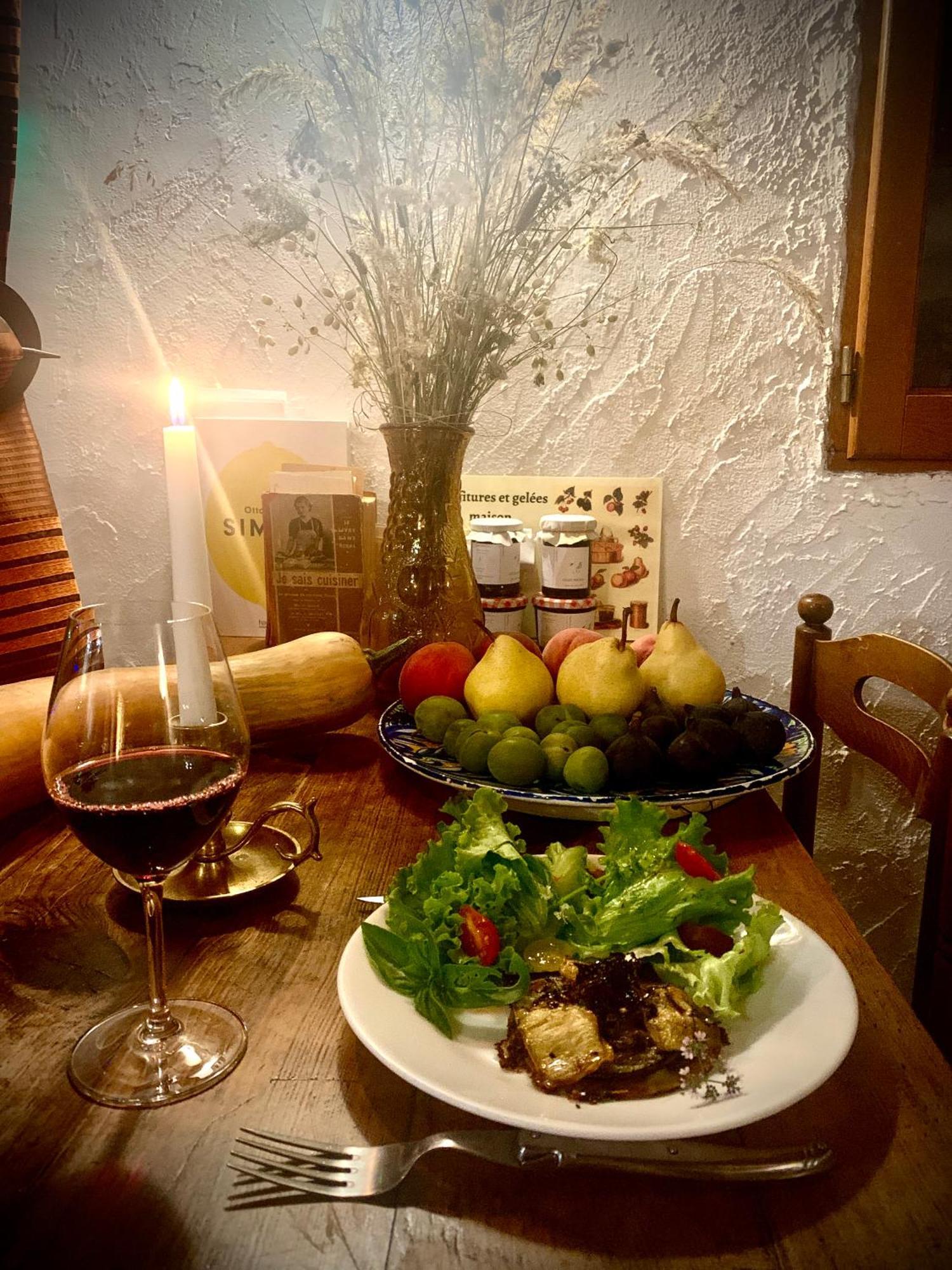 Auberge Lou Jas Soleilhas ภายนอก รูปภาพ